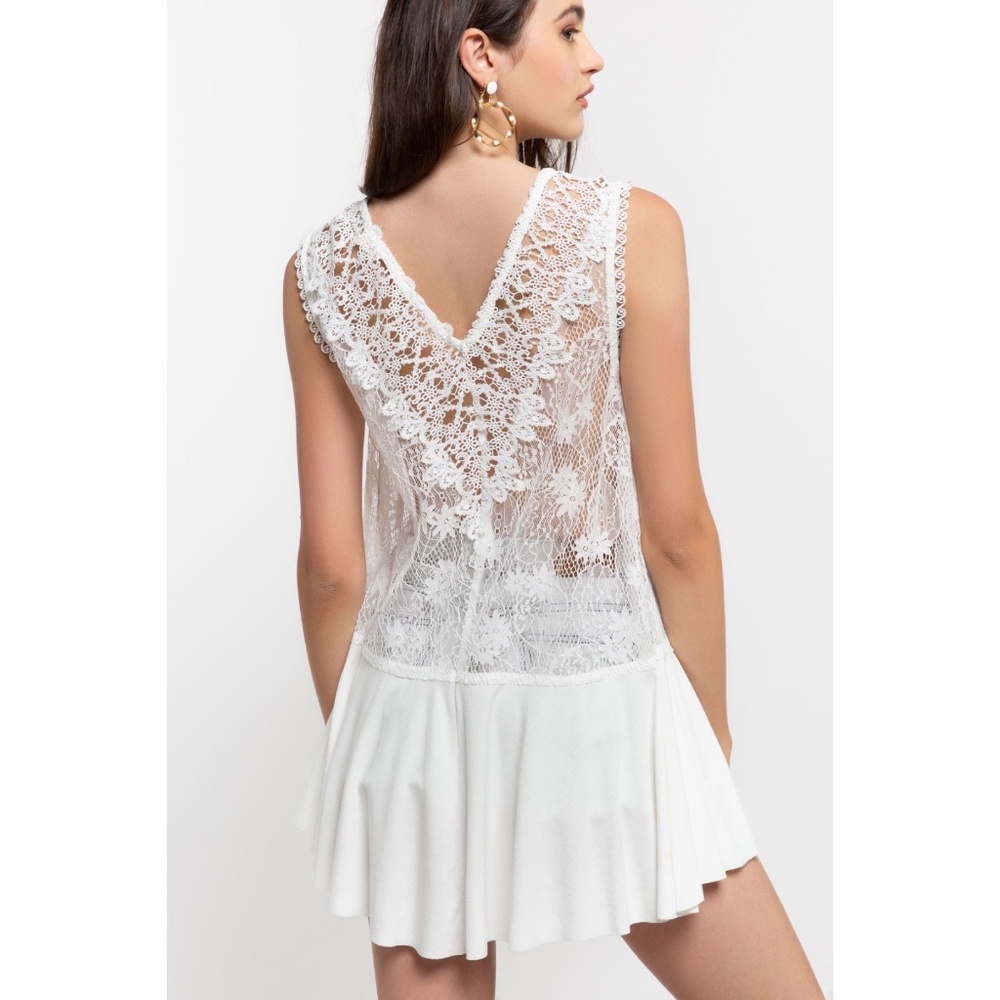 POL Beige V Neck Sleeveless Lace & Solid Tunic Top - Picture 5 of 6